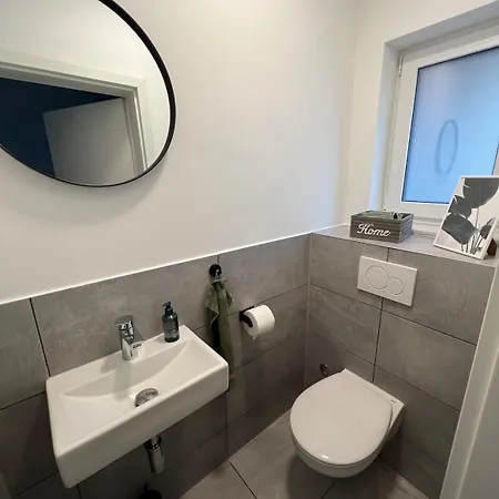 Modern Semi-detached House With Fantastic Views