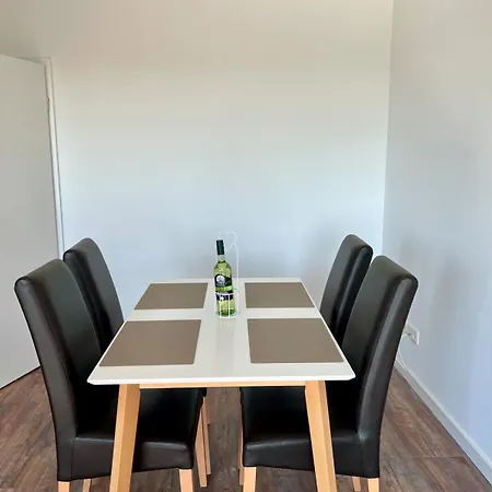 Apartamento Modern Semi-detached House With Fantastic Views
